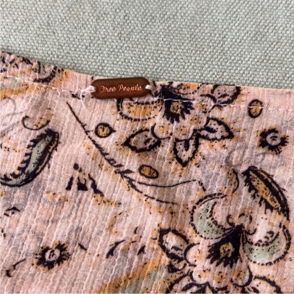 Free People Floral Paisley Smocked Crop Blouse Boho Lolita Top XS - Picture 8 of 12